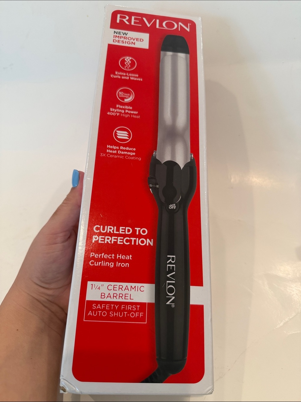 NWT Revlon 1 1/4” Ceramic Barrel Curling Iron Unopened Untested